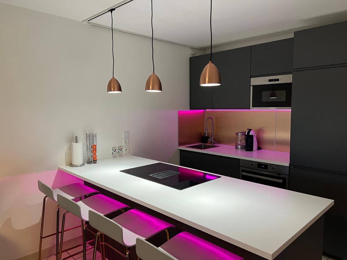 Luxury 3 Piece Garden Apartment In Cannes Marina Mandelieu Exterior foto