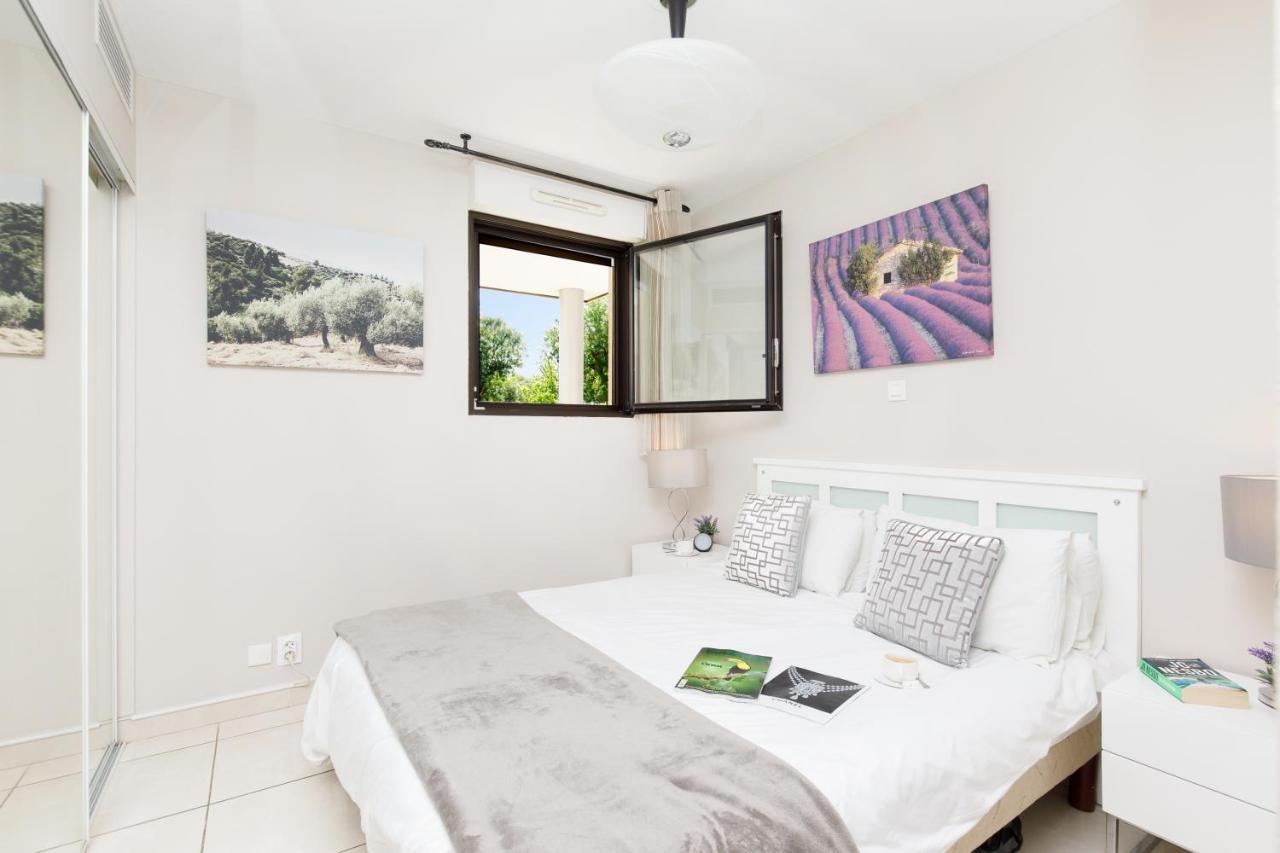 Luxury 3 Piece Garden Apartment In Cannes Marina Mandelieu Exterior foto