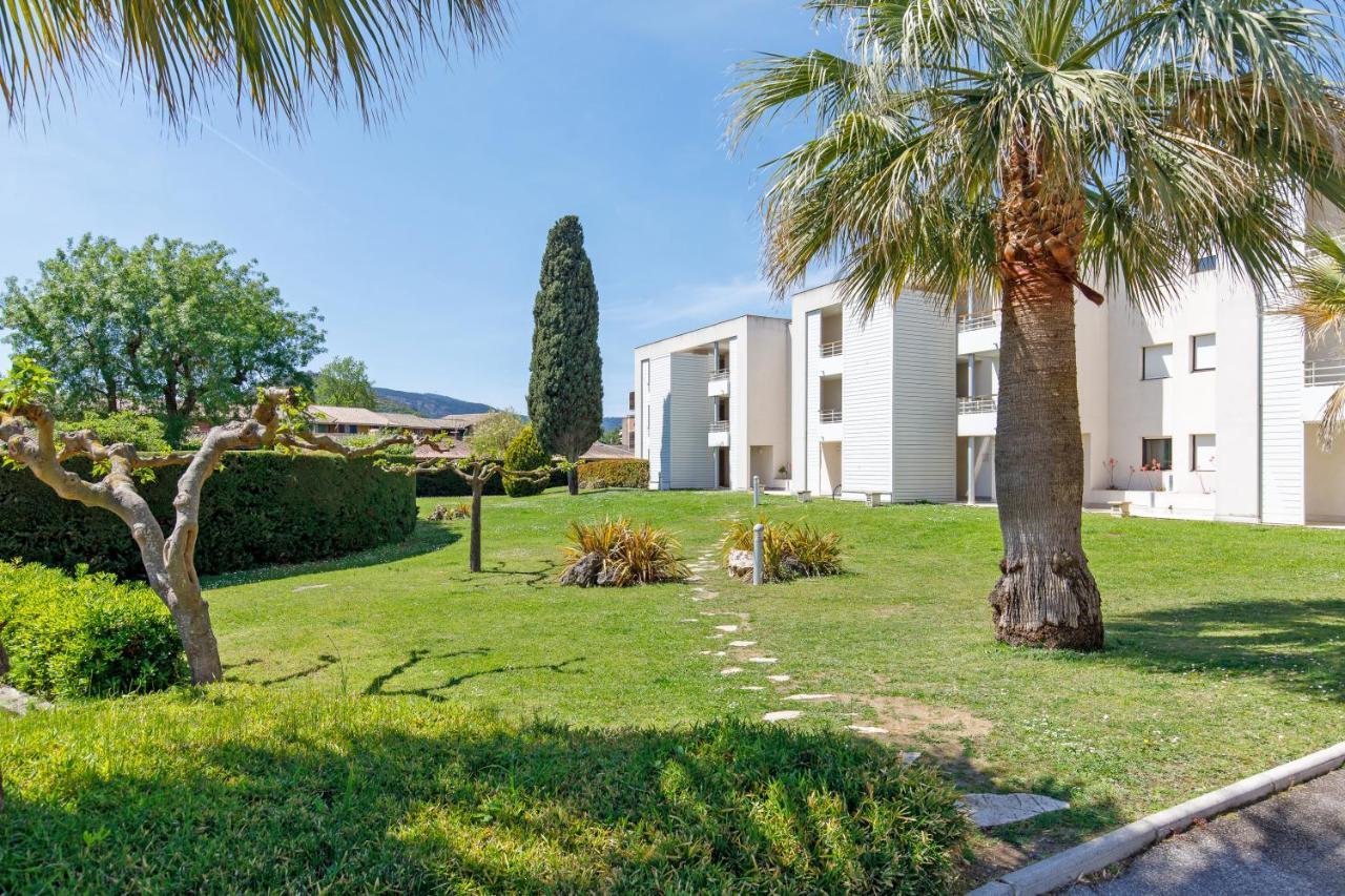 Luxury 3 Piece Garden Apartment In Cannes Marina Mandelieu Exterior foto
