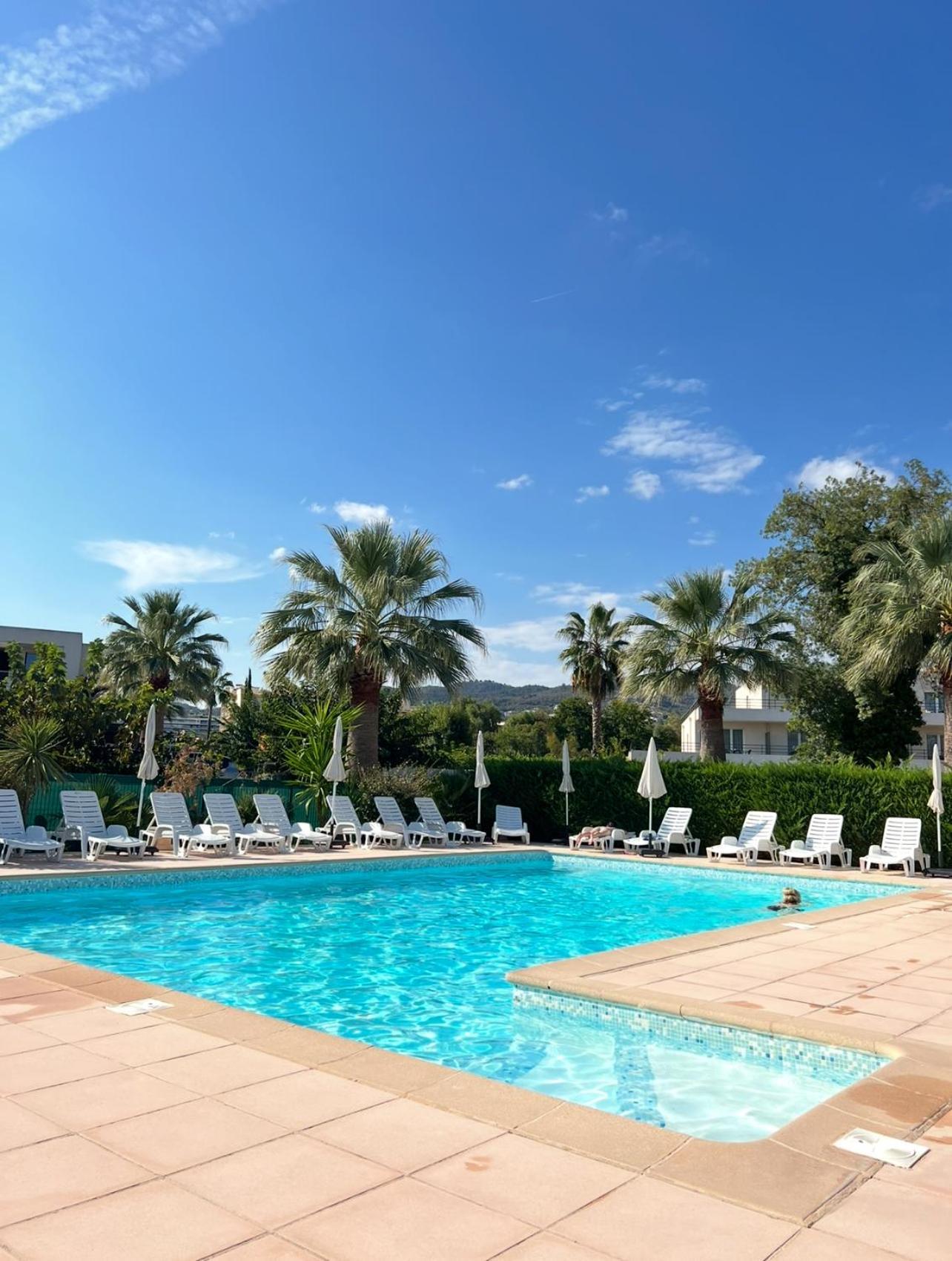 Luxury 3 Piece Garden Apartment In Cannes Marina Mandelieu Exterior foto